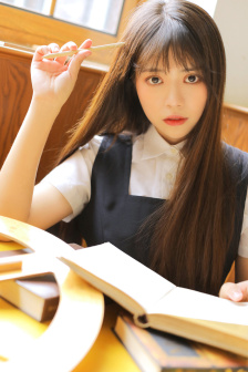 张婉悠厕所门